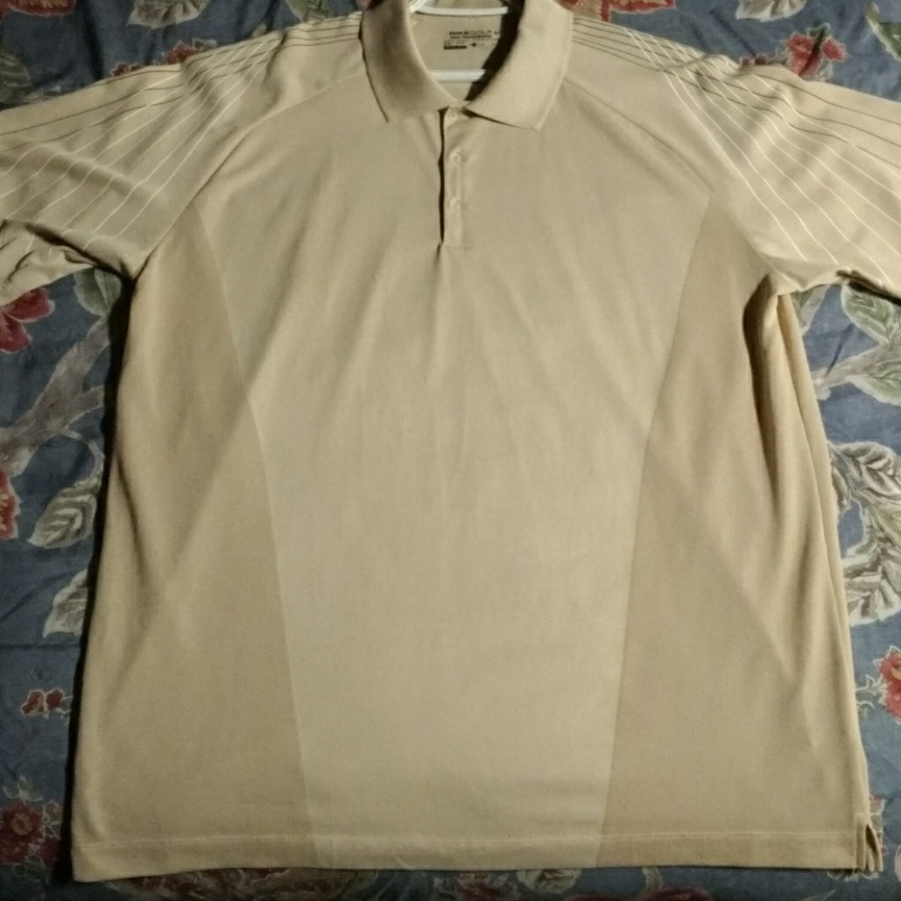 NIKE XL Mens golf shirt